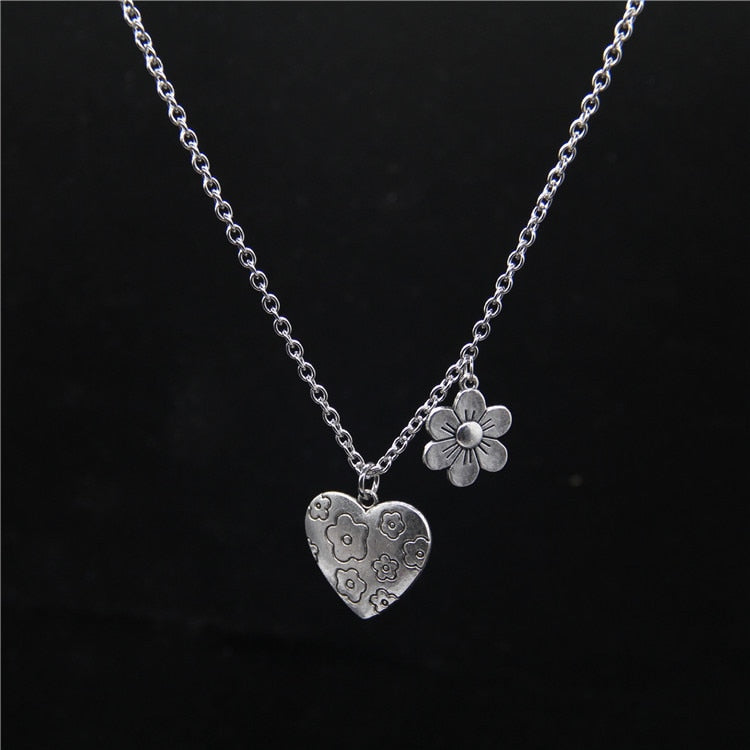 Necklace Pendant Punk Rock Flower Bear Heart  Hip Hop Fashion Jewelry Cool For Women Girl Gifts Accessories Party Nightclub Gifts