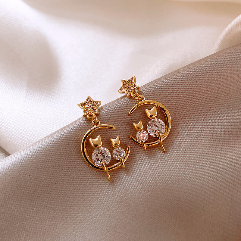 Zircon Cat Earrings Mesh Red Korean Edition Diamond Star Moon Earrings Elegant Versatile Women 925 Silver Needle Korean Personalized