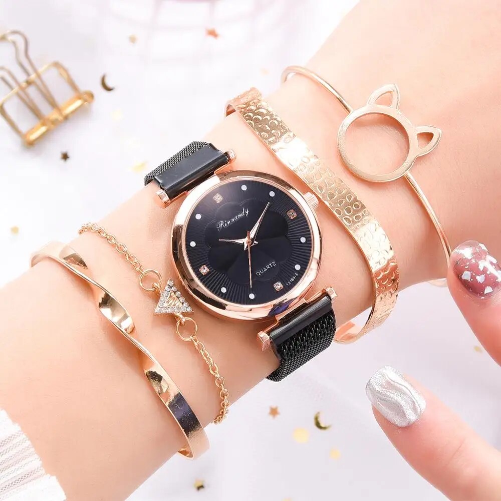 Fashion 5pcs Set Women Watches Luxury Magnet Buckle Flower Rhinestone Watch Ladies Quartz Wrist Watch Bracelet Set Reloj Mujer